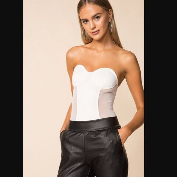 NWOT Revolve x Superdown Mesh Bustier Bodysuit in Ivory | Size M - Picture 3 of 12